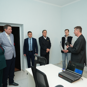 imageGallery