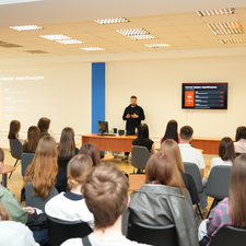 An Engaging Lecture by the Commercial Director of “Grade-Plus”