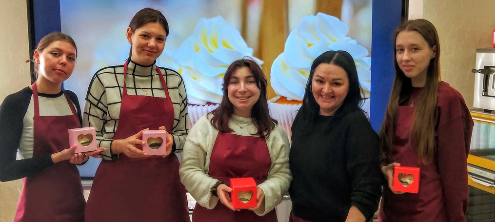 Майстер-клас із приготування капкейків від Навчально-виробничого центру