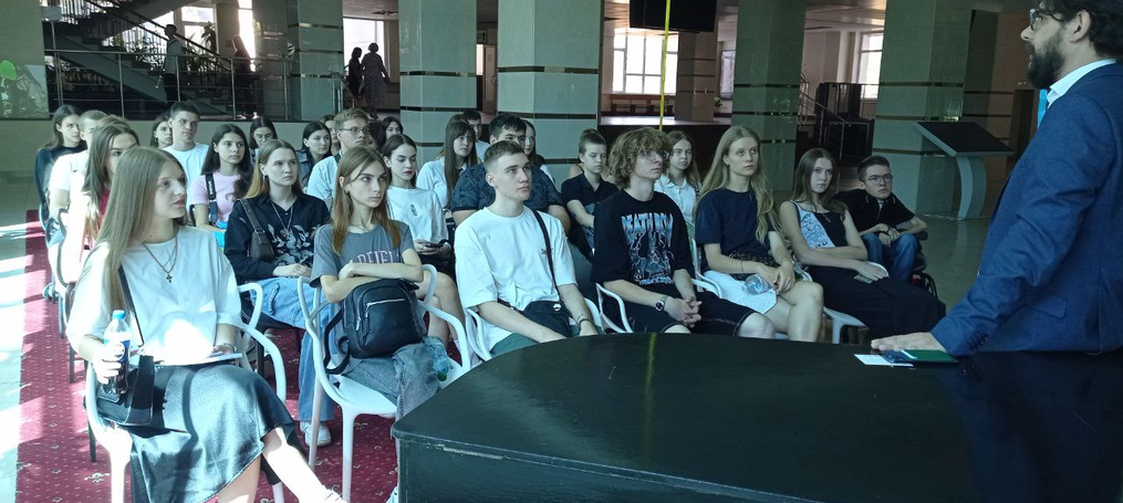 Зустріч студентів-першокурсників «Вступ до фаху»