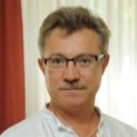 https://adm.sute.edu.ua/sites/default/files/styles/teacher_180_180/public/2025-04/%D0%9A%D1%80%D0%B0%D0%B2%D1%87%D0%B5%D0%BD%D0%BA%D0%BE%20%D0%9C.%D0%A4..jpg.webp?itok=GdKyhONY