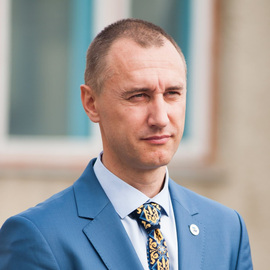 https://adm.sute.edu.ua/sites/default/files/styles/teacher_180_180/public/2026-04/%D0%93%D0%B0%D1%94%D0%B2%20%D0%92.%20%D1%84%D0%BE%D1%82%D0%BE%20%281%29.jpg.webp?itok=ysQ16dVV